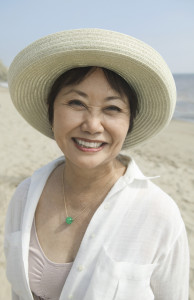 Smiling-Woman-at-Beach-31859252